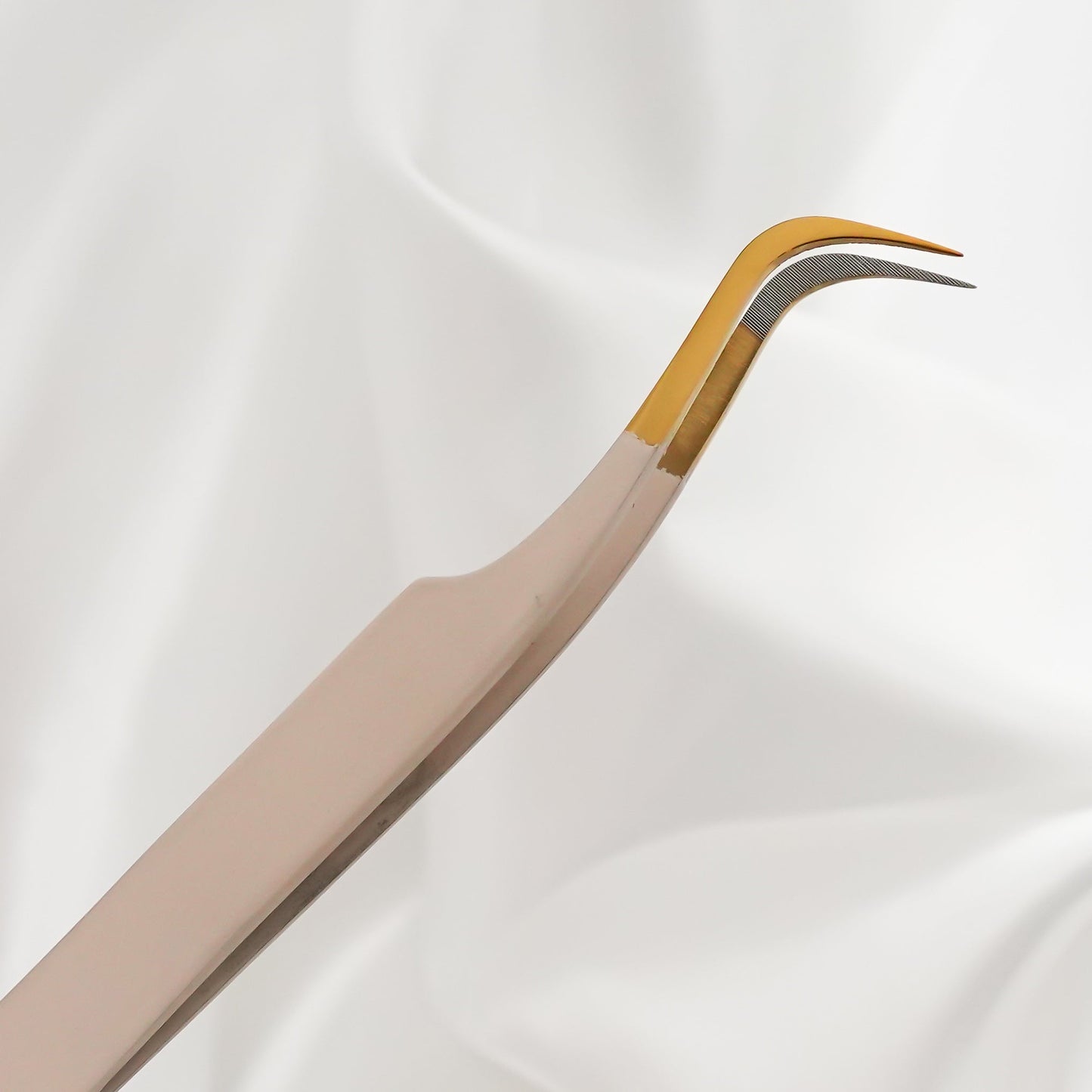 DISCOUNTED TWEEZERS - Lash Culture