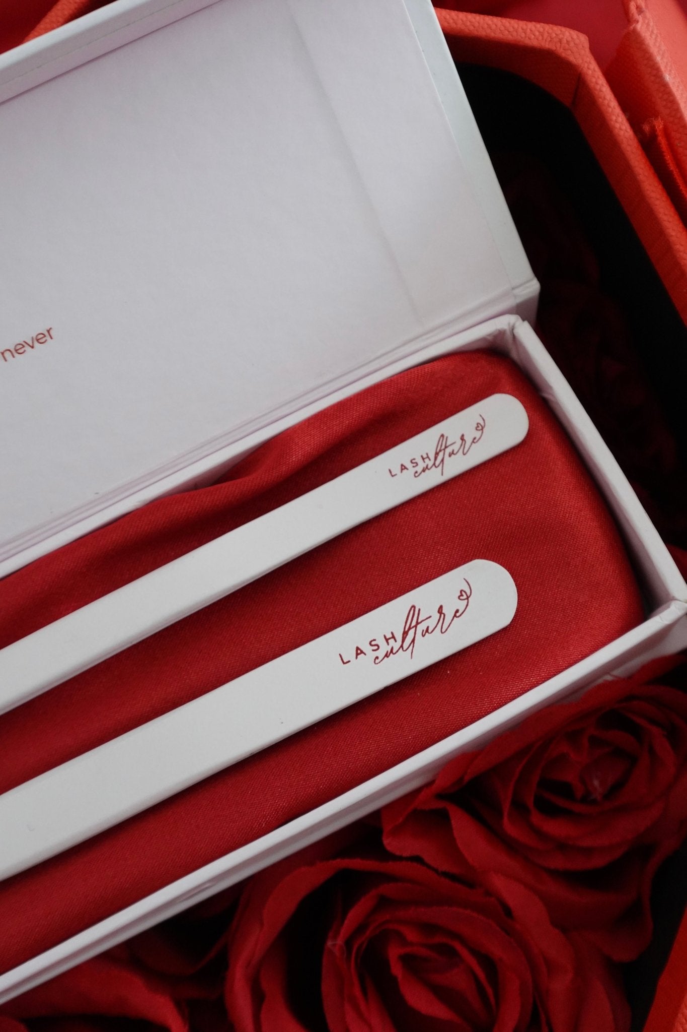 Be Mine Tweezer Duo - Lash Culture