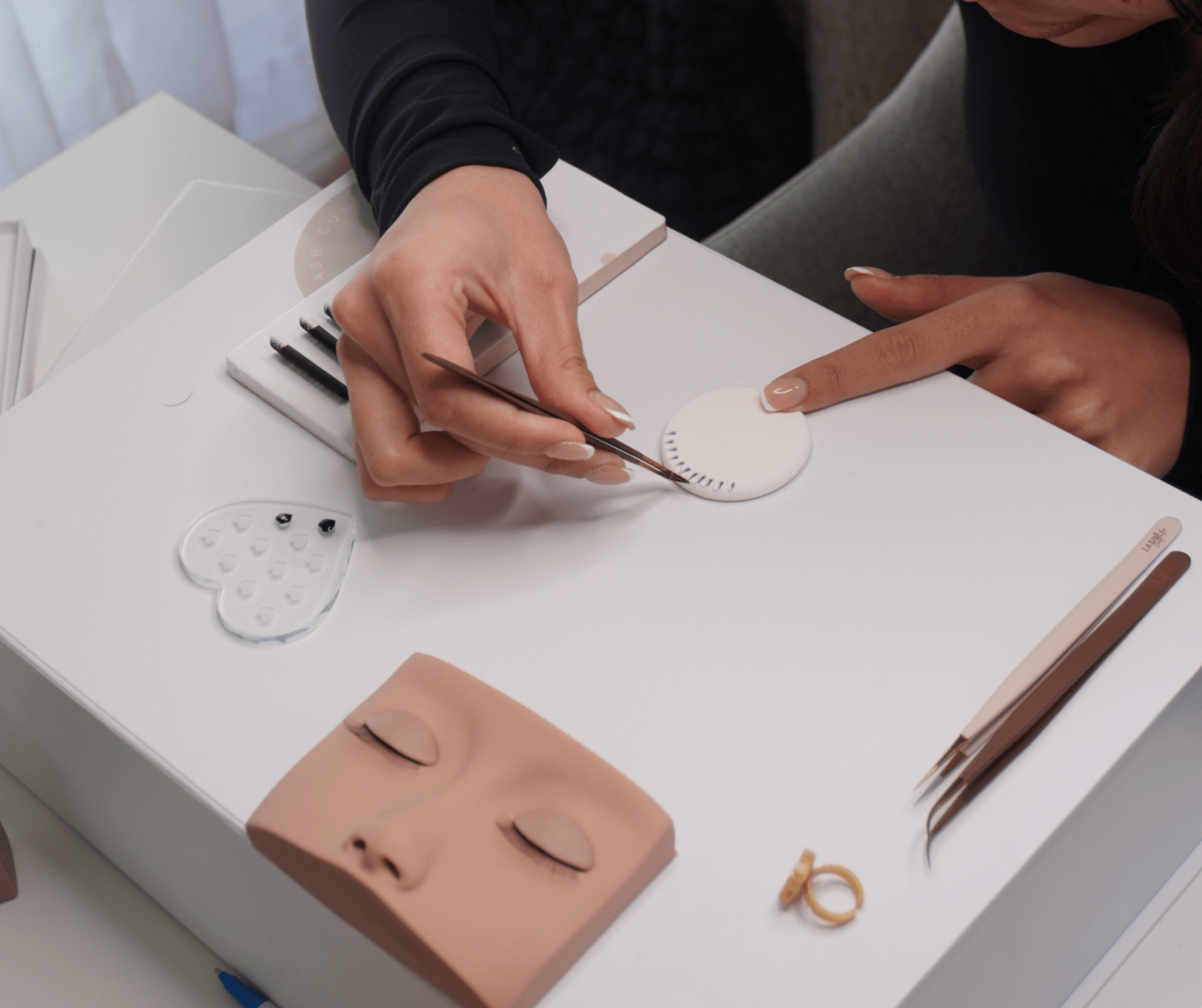 In Person Lash Training - Beginner Classic + Handmade Volume (3 Days) - Lash Culture